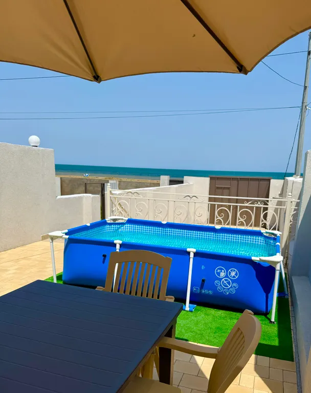 Домик у моря