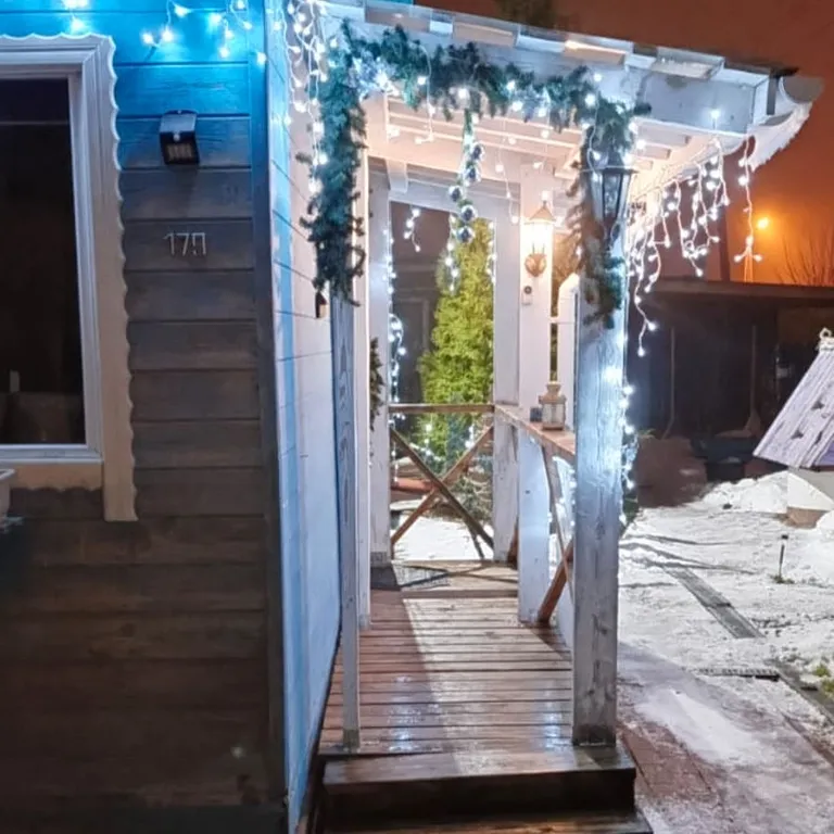 Коттедж Дом художника — аренда посуточно в Вельяминово