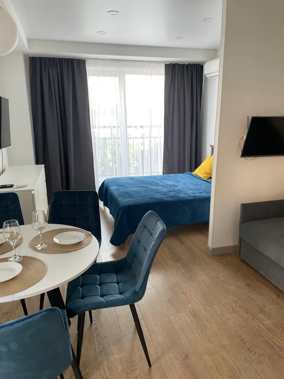 Студия с видом на море в новом доме недалеко от центра