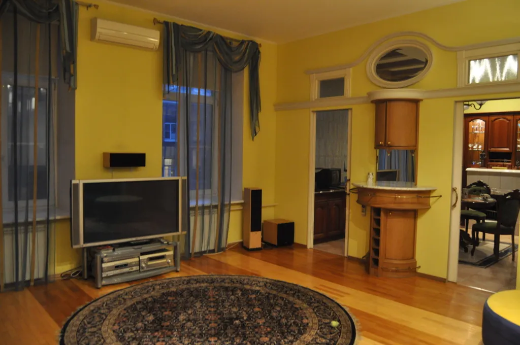 Апартаменты у Петропавловки