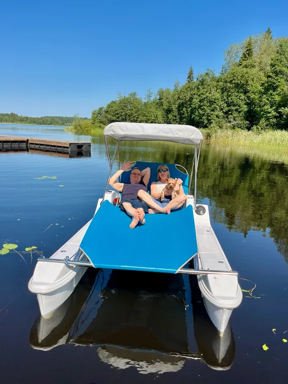 Бревенчатый коттедж вип 2, 4 спальни на берегу озера Селигер