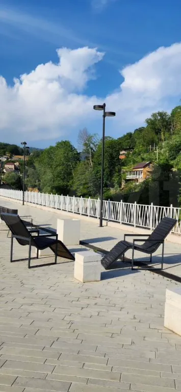 Новая уютная квартира с видом на горы и лес