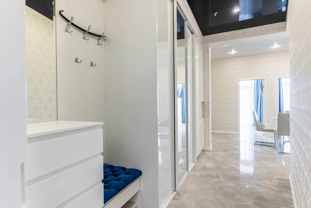 Трёхкомнатный люкс, вид на море, набережная и пляж в 5 минутах, центр