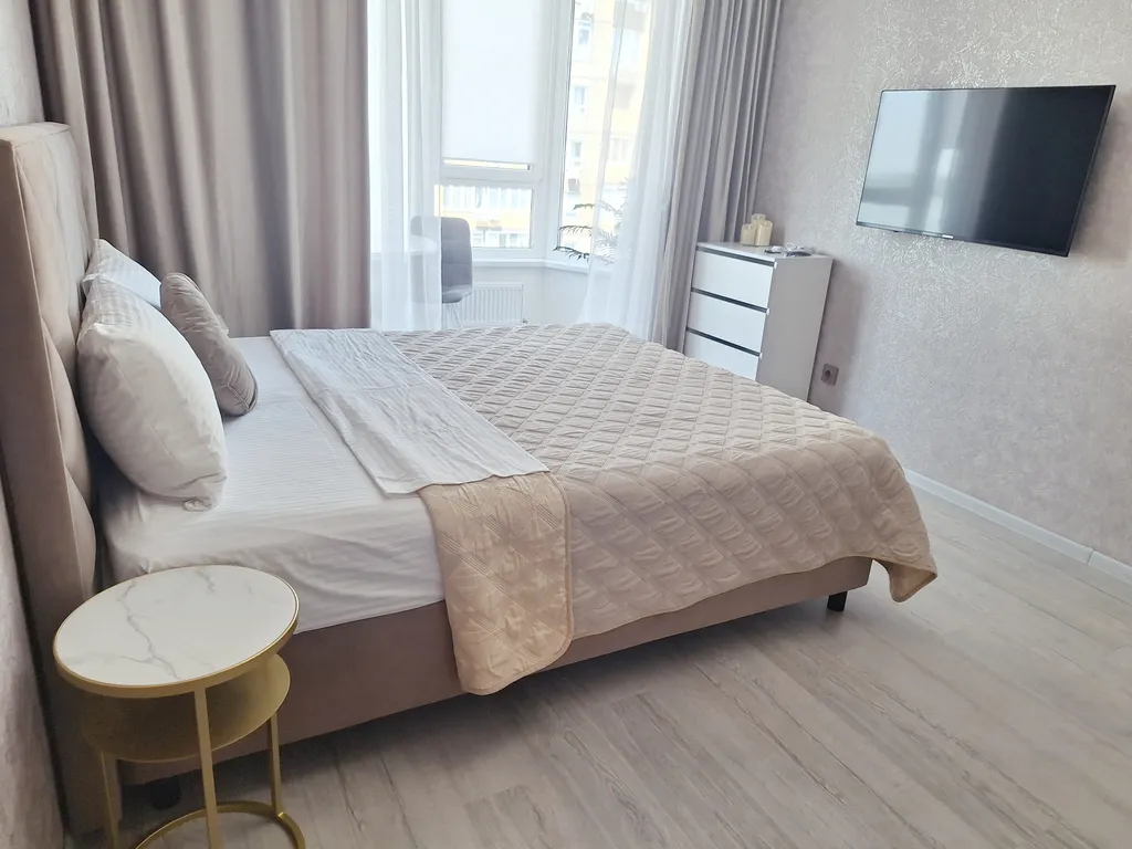 Трехкомнатная квартира с видом на Кубань — аренда посуточно в Краснодар