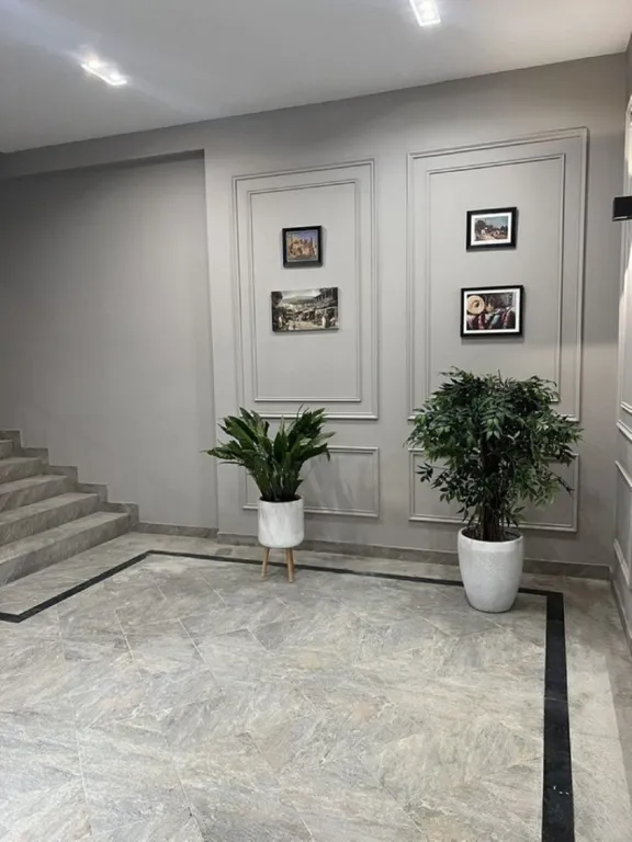 Квартира с дизайнерским ремонтом в элитной новостройке