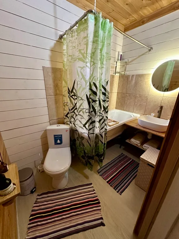 Уютный домик с видом на море