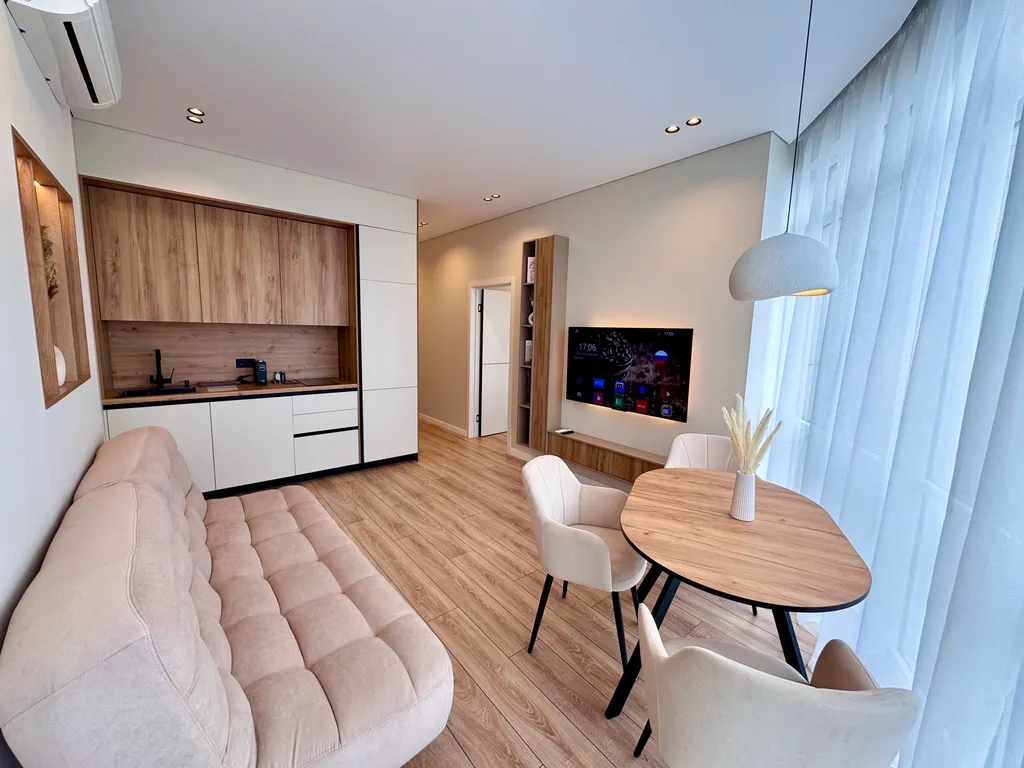 Великолепная квартира в центре с панорамным видом на Золотой мост