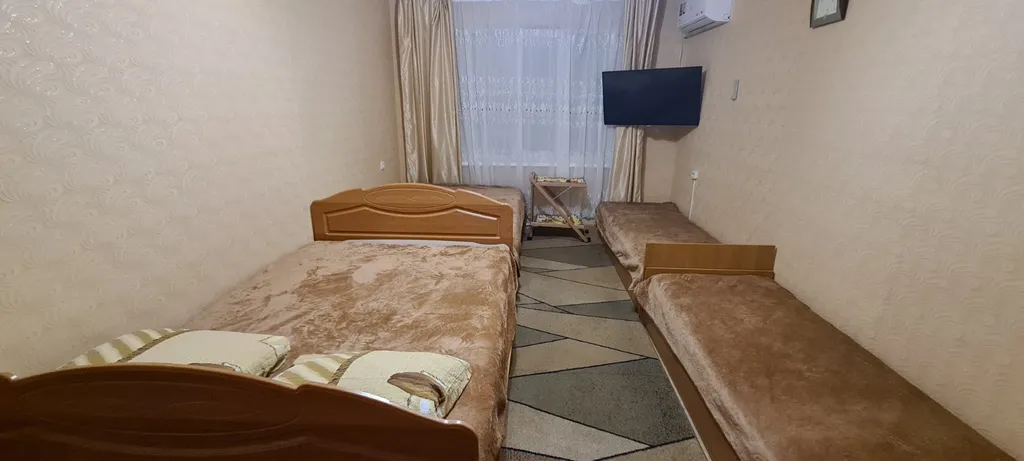 Уютная двухкомнатная квартира с видом на море вдали от шума — аренда посуточно в Малореченское