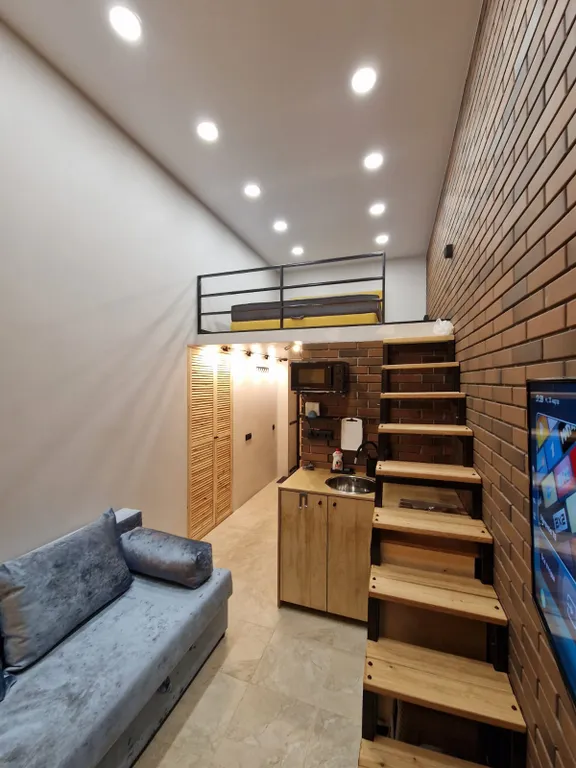 Квартира с новым ремонтом в стиле лофт