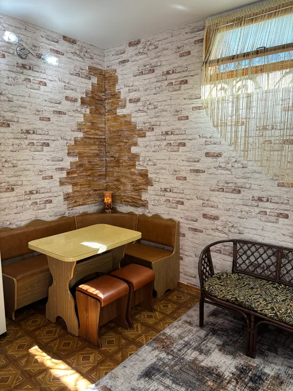 Коттедж с двориком