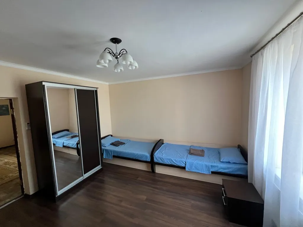 3-х комнатная квартира в районе кардиоцентра, от 2 до 8 гостей