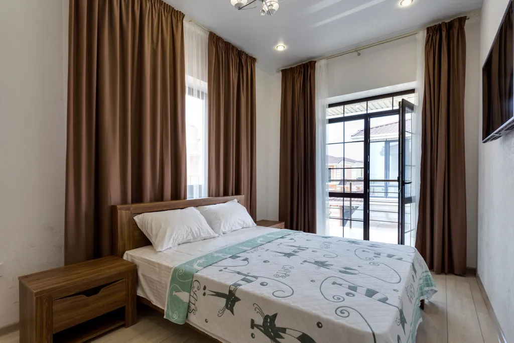 Коттедж Вилла в закрытом комплексе — аренда посуточно в Заозёрное