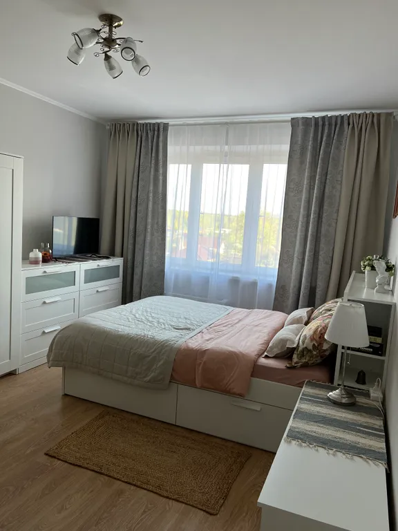 Квартира Уютная квартира в благоустроенном районе с видом на церковь — Лобня