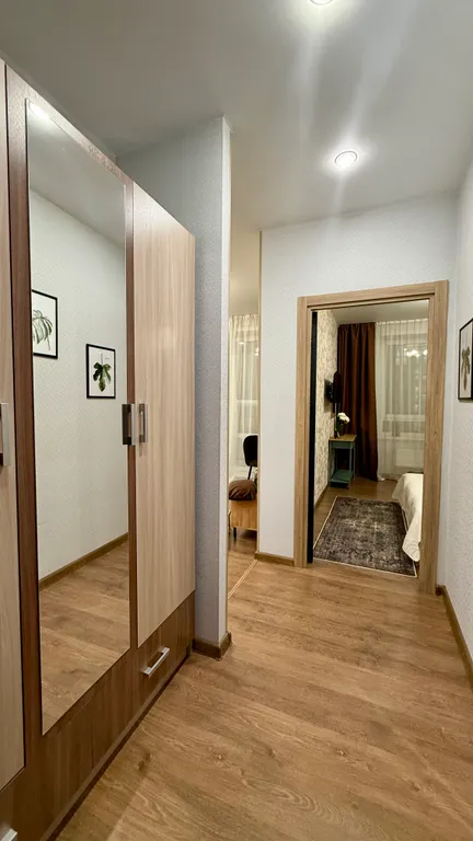 Дизайнерская Евро2 для 6 гостей у Суворовского училища