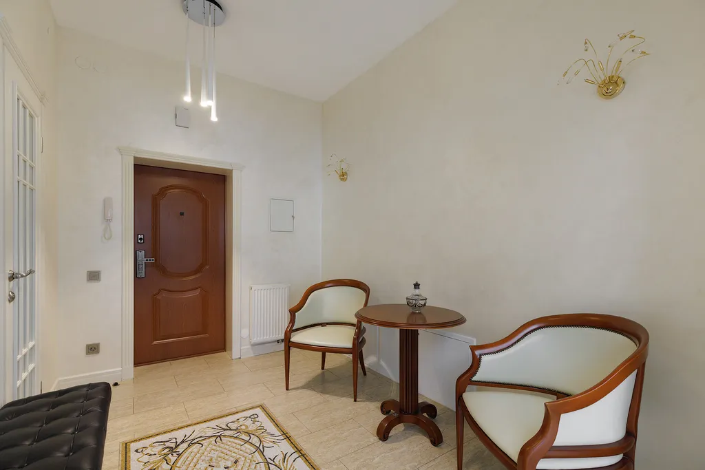 Апартаменты в 2 уровня в Центре Светлогорска