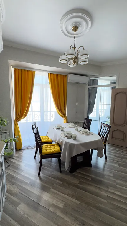 Квартира в элитном ЖК в самом центре города с шикарным видом на море