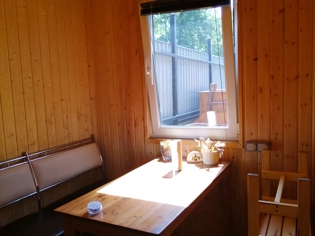 Уютная комната-студия в частном доме