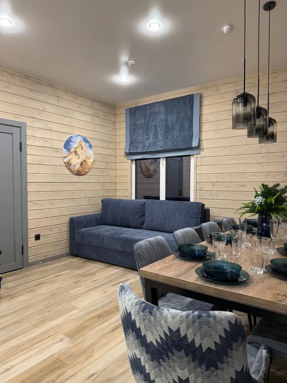 Коттедж для всей компании с видом на лес