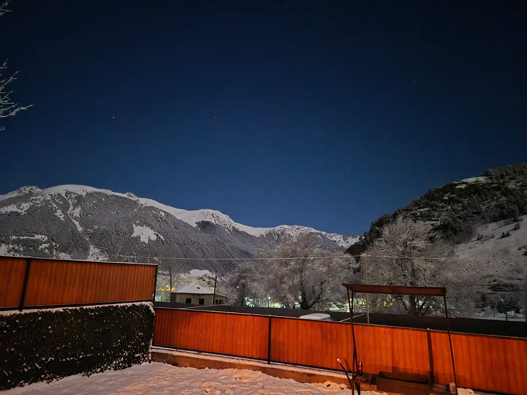 Уютный дом в горах