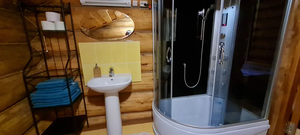 4-комнатный Дом