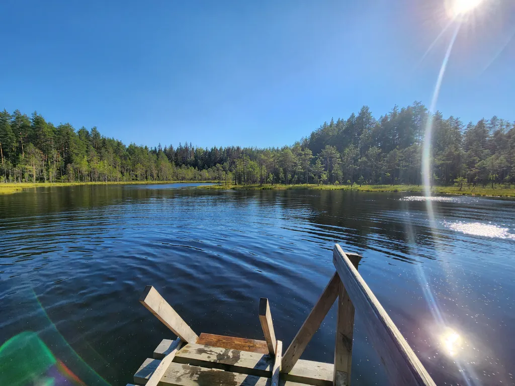 Загородный дом в тихом красивом месте