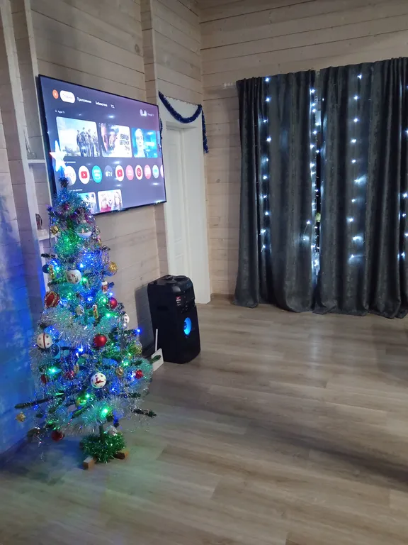 Частный дом в тихом месте в черте города