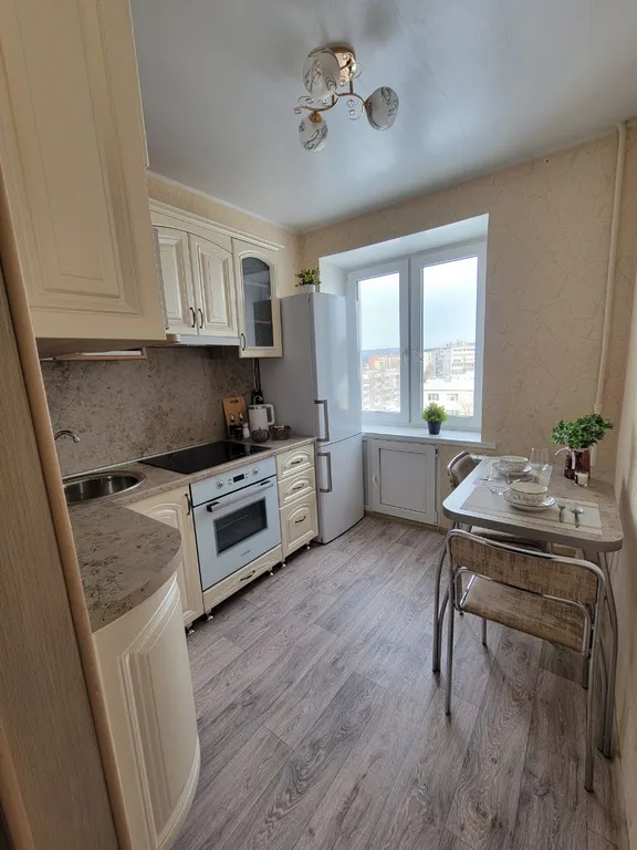 Квартира со всеми удобствами в центре города — аренда посуточно в Златоуст