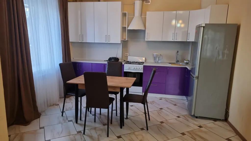 Двухкомнатная квартира с видом на реку Волгу