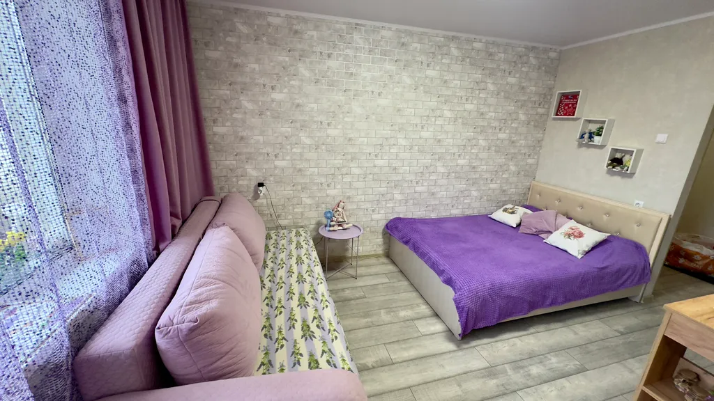 Уютная квартира в центре Миасса — аренда посуточно в Миасс