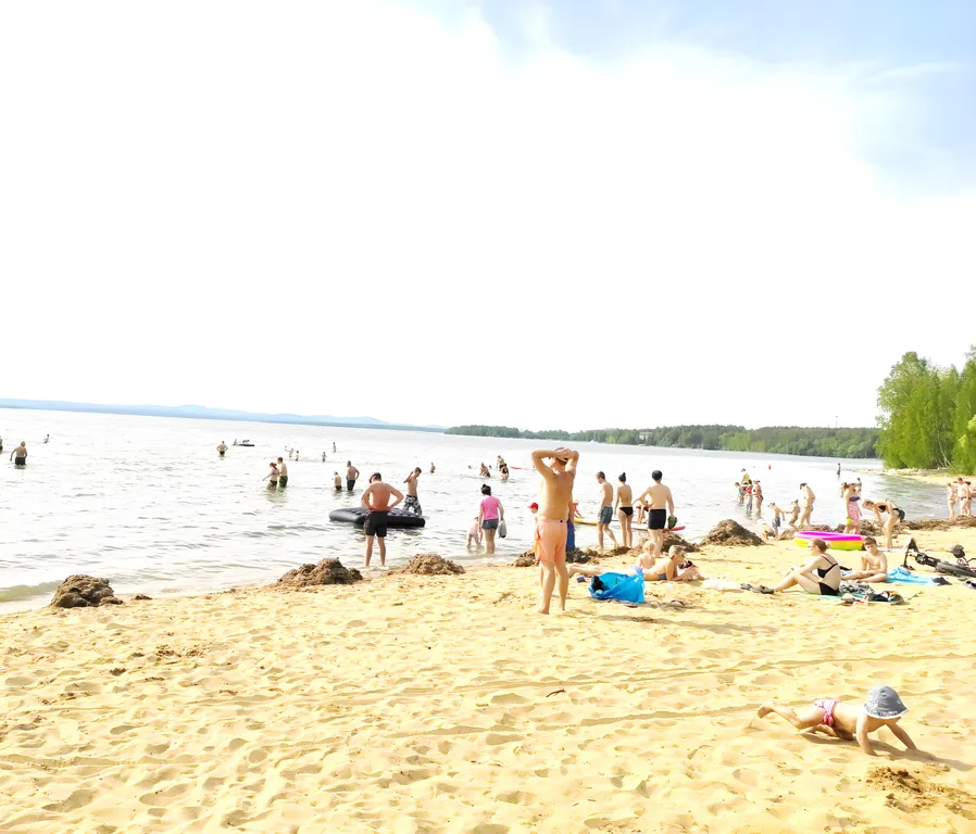 Дом-дача дизайнера на озере Увильды