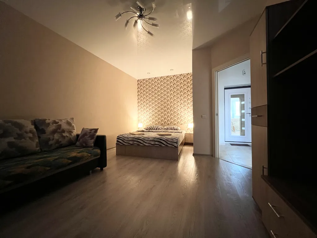 1-к квартира в новом доме возле Московской площади