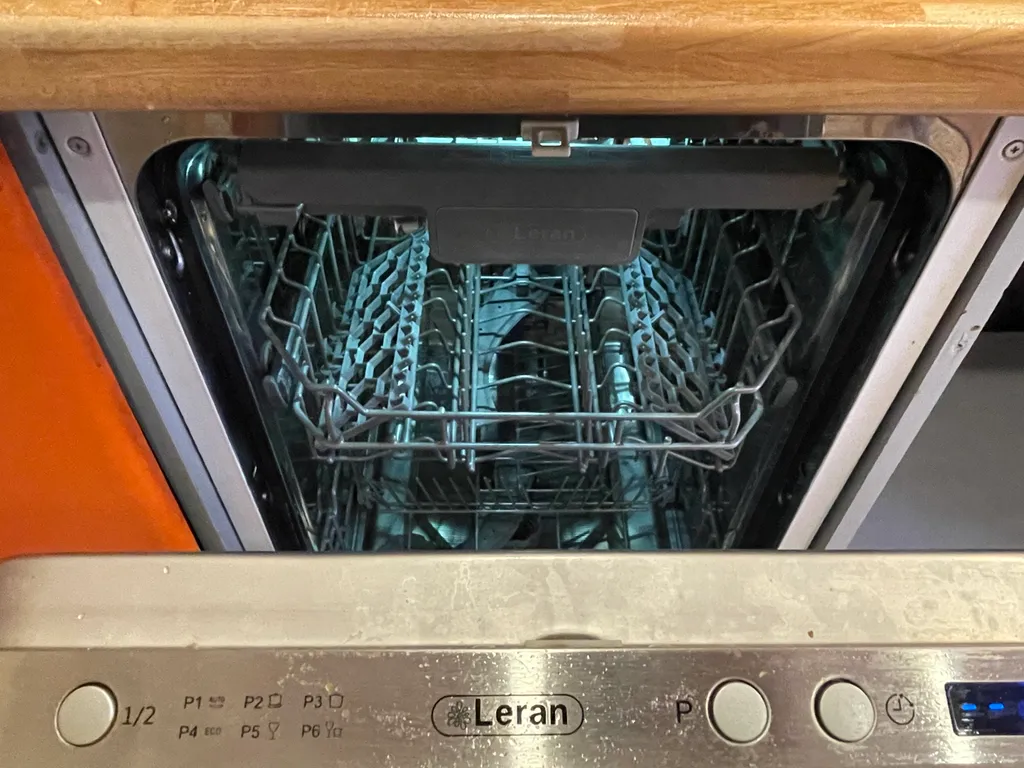 Уютная двухкомнатная квартира возле ЖД вокзала