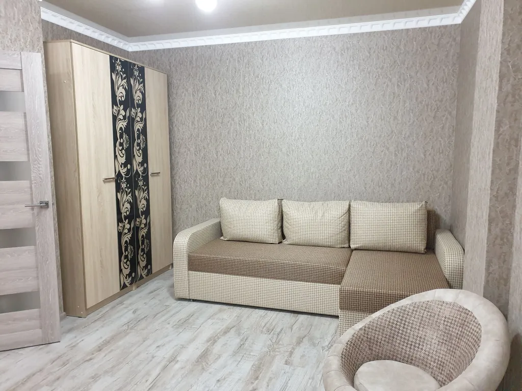 Новая благоустроенная квартира в хорошем районе — аренда посуточно в Феодосия