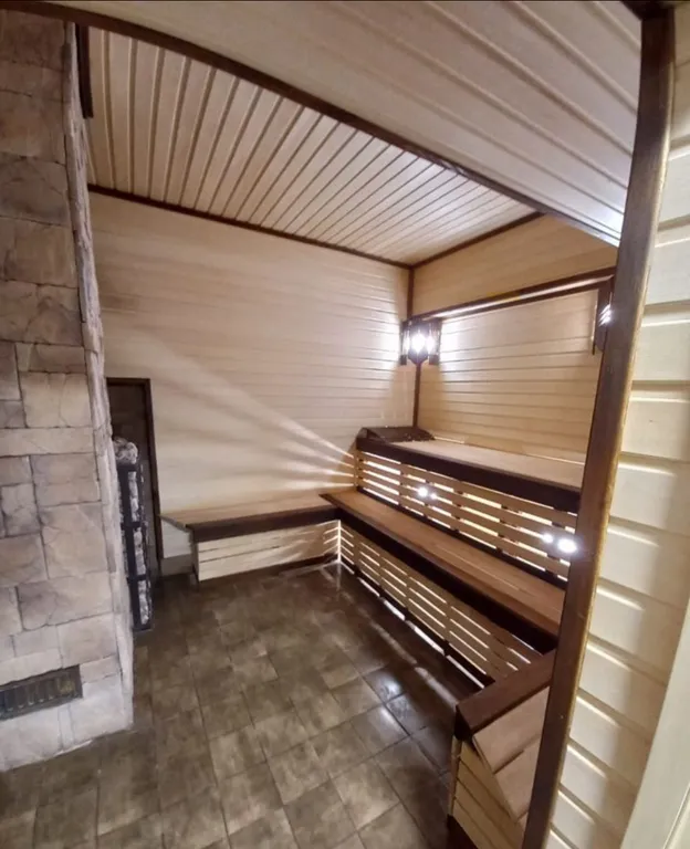 Прекрасный Дом на берегу реки Кама