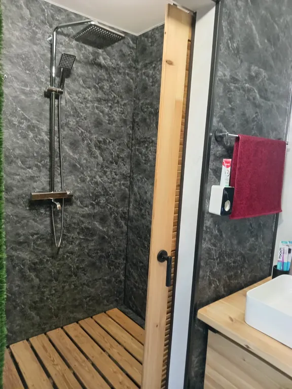 Тихое место у реки