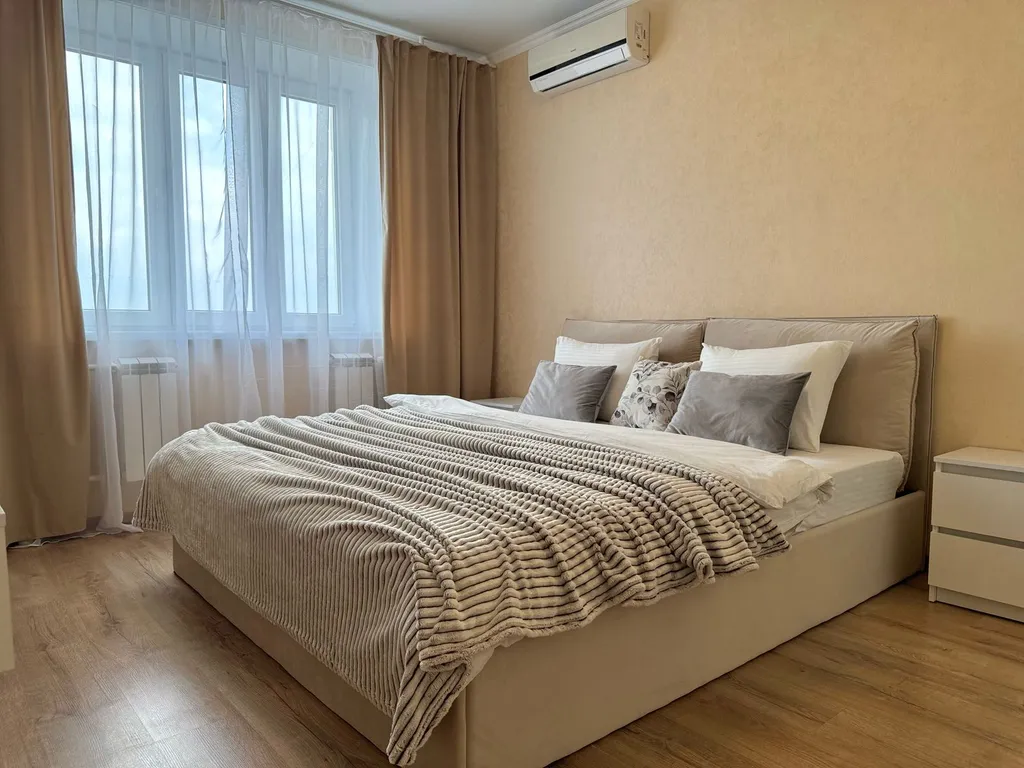 Квартира Апартаменты Аврора с закрытой парковкой — аренда посуточно в Орёл