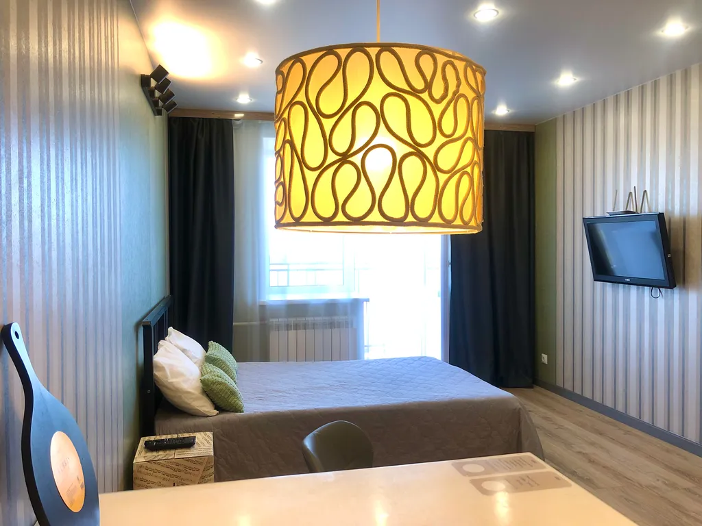 Студия возле ТЦ Изумрудный город