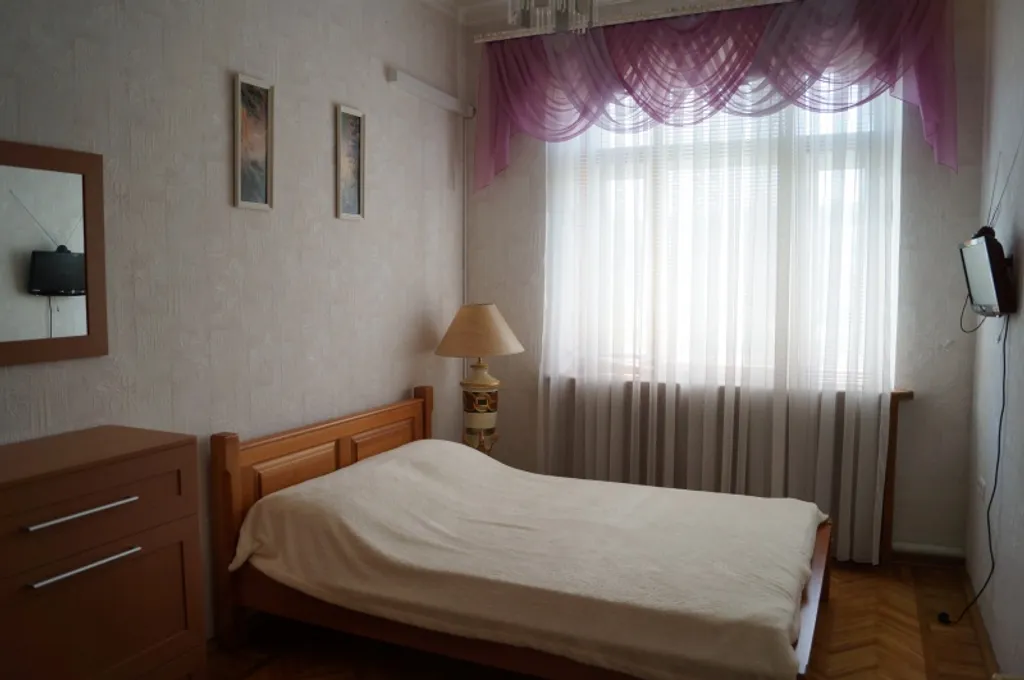 5-комнатный Дом