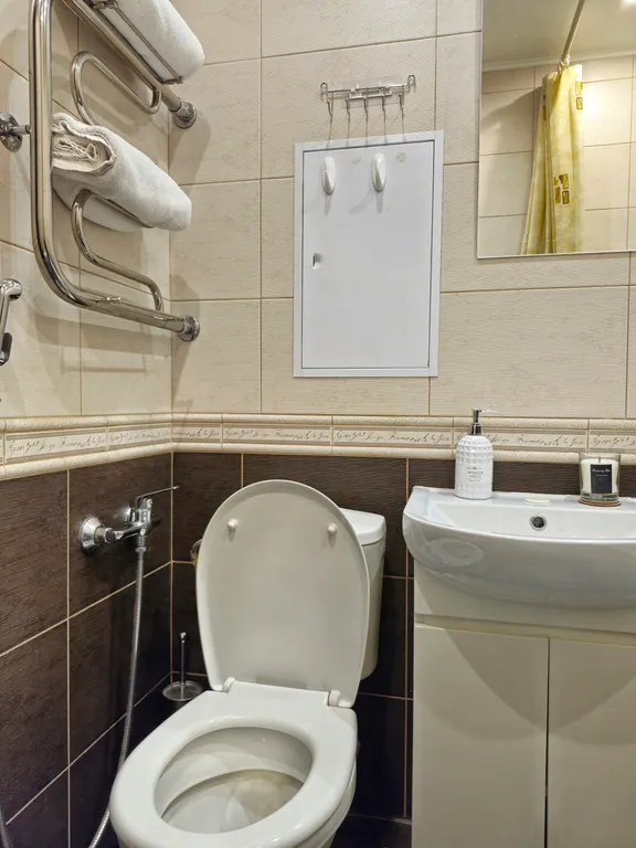 Апартаменты с балконом рядом с Комаровским рынком