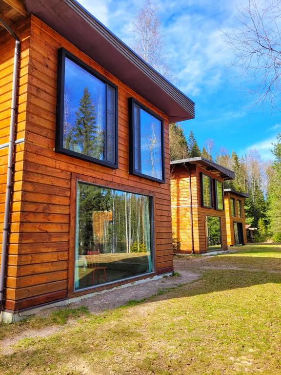 Brusnika village коттедж с видом на озеро