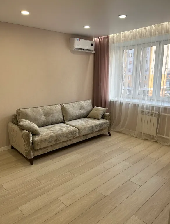 Хорошая квартира с новым ремонтом