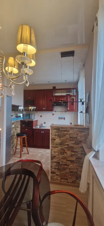 2-комнатная квартира в самом центре, рядом с набережной