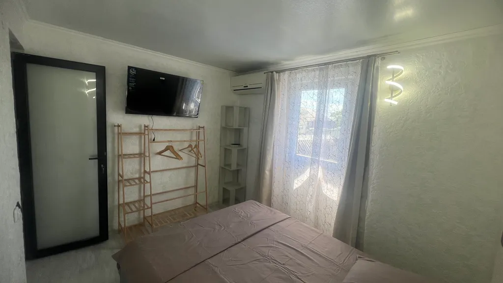 Четырехкомнатная квартира у моря 250 метров