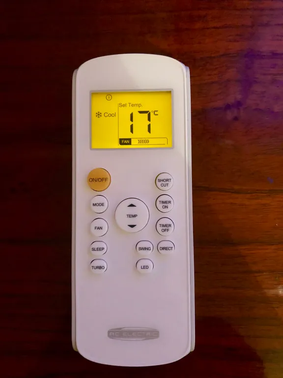 Море через дорогу