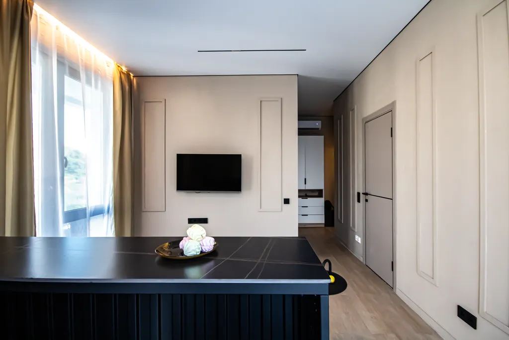 Квартира с летним бассейном