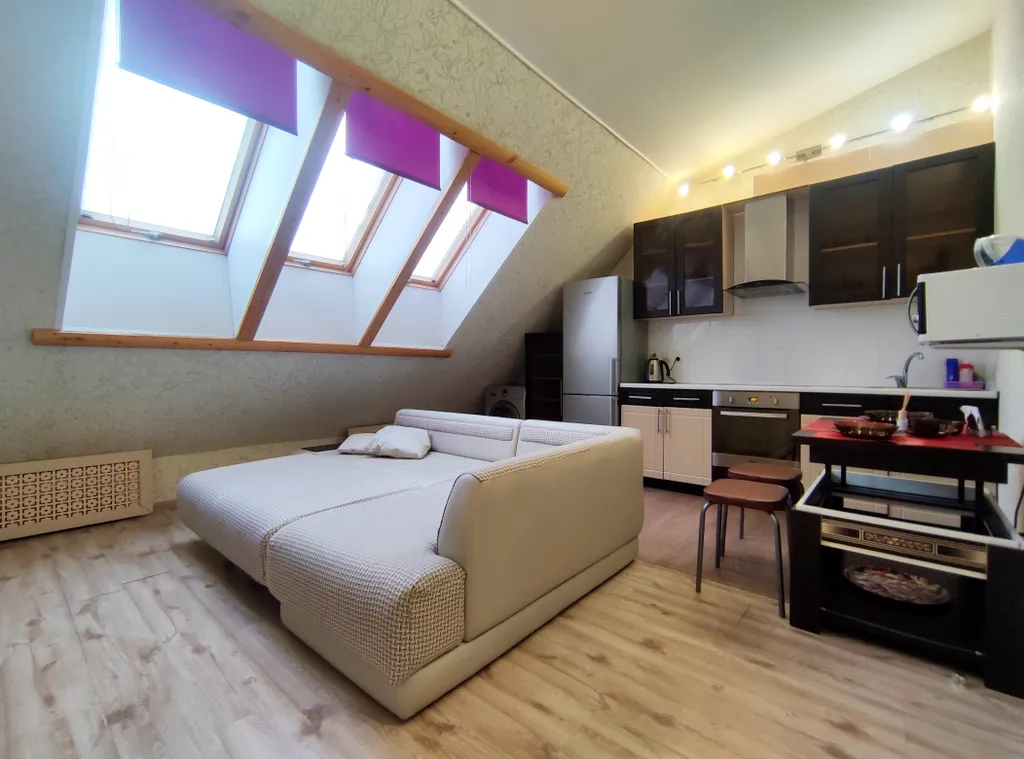 Квартира Уютная студия люкс рядом с ОМВД и ЦГБ — аренда посуточно в Ноябрьск