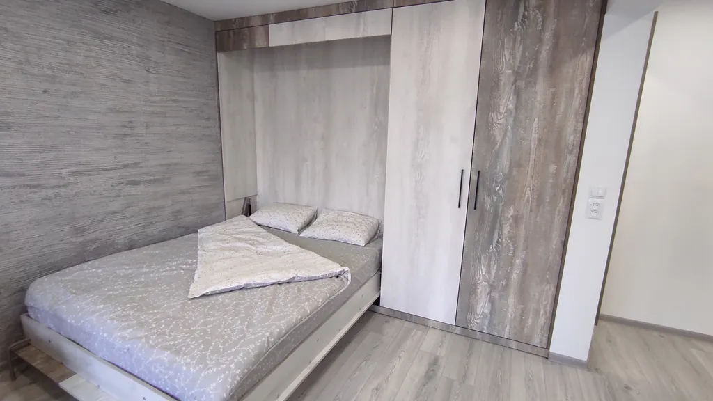 Современная светлая и уютная квартира