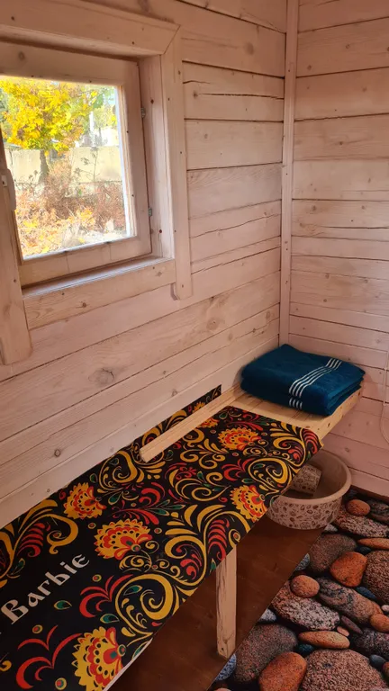 Домик в зоне парка Монрепо