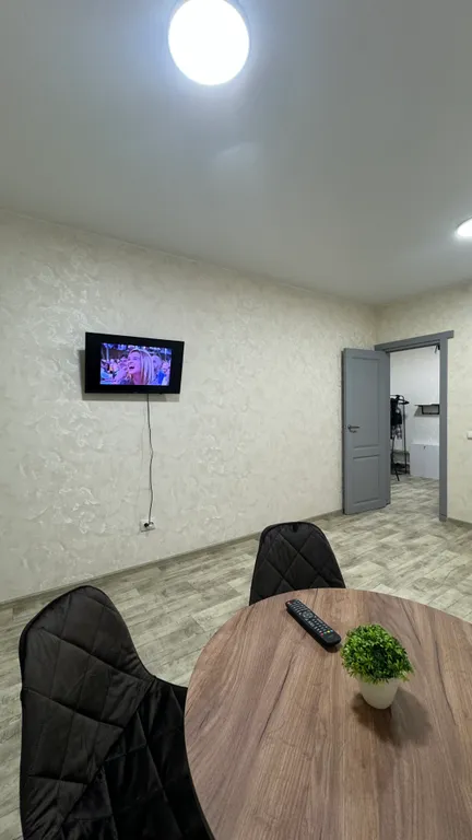 Уютная однокомнатная квартира с видом на самые красивые закаты у реки