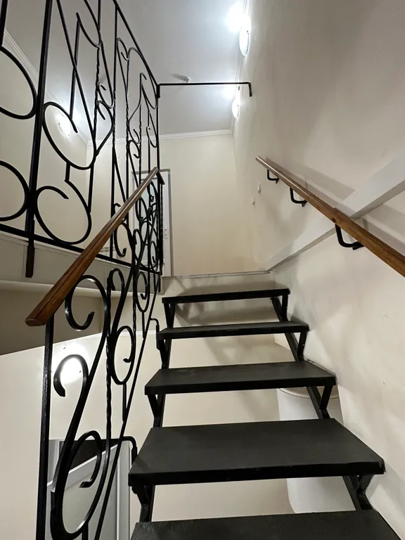 Дом на берегу Черного моря с видом на море